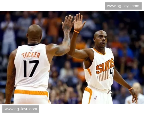 荣耀之光，激情碰撞：太阳与活塞的宿命对决